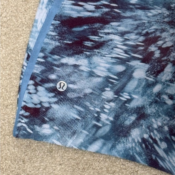 LULULEMON - Men’s - 5” Pace Breaker Short - Flicker Pace Utility Blue Multi - XL - Picture 7 of 7